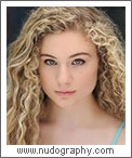 Lizzy DeClement